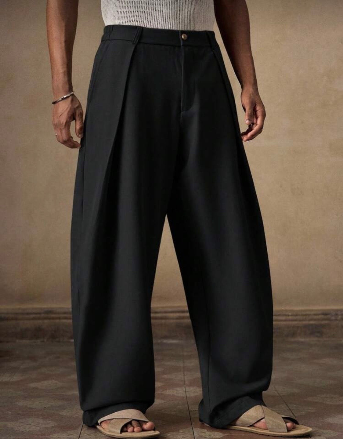 AKNOTIC Men Casual Loose Straight Leg Chinos