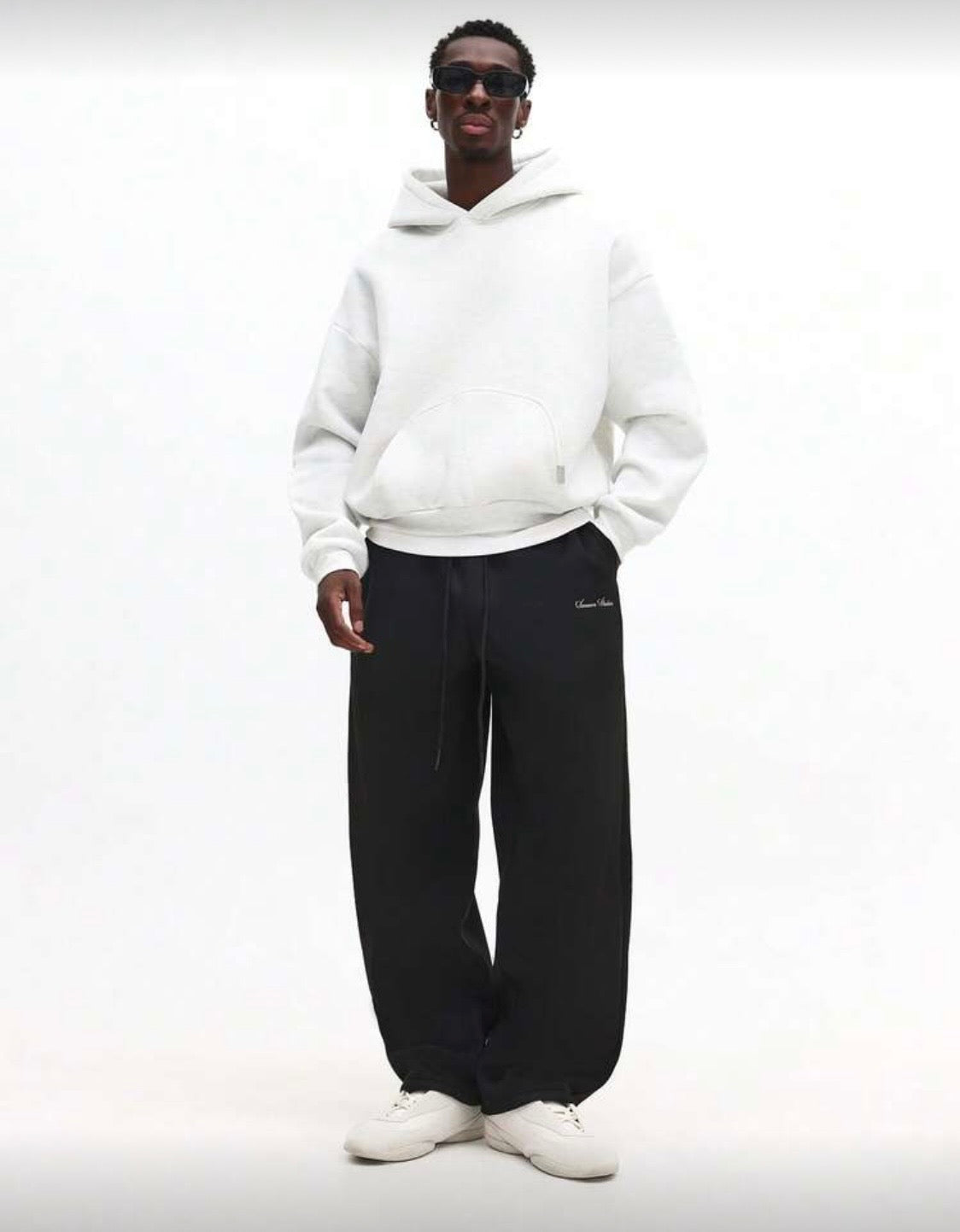 SMWN Men Black Straight Sweatpants